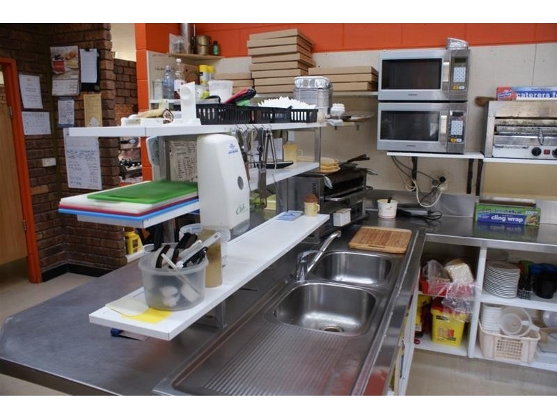 17 West Parade, Deloraine TAS 7304