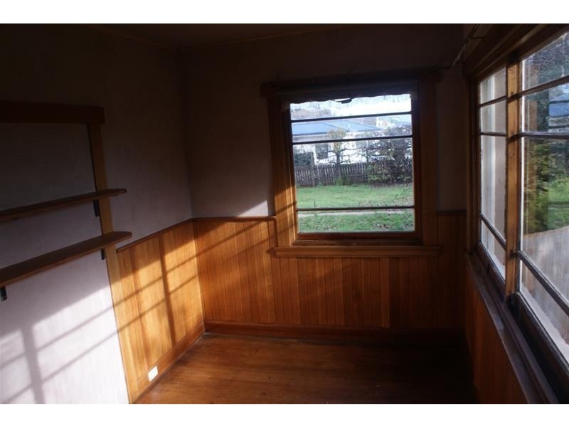 31 East Westbury Place, Deloraine TAS 7304