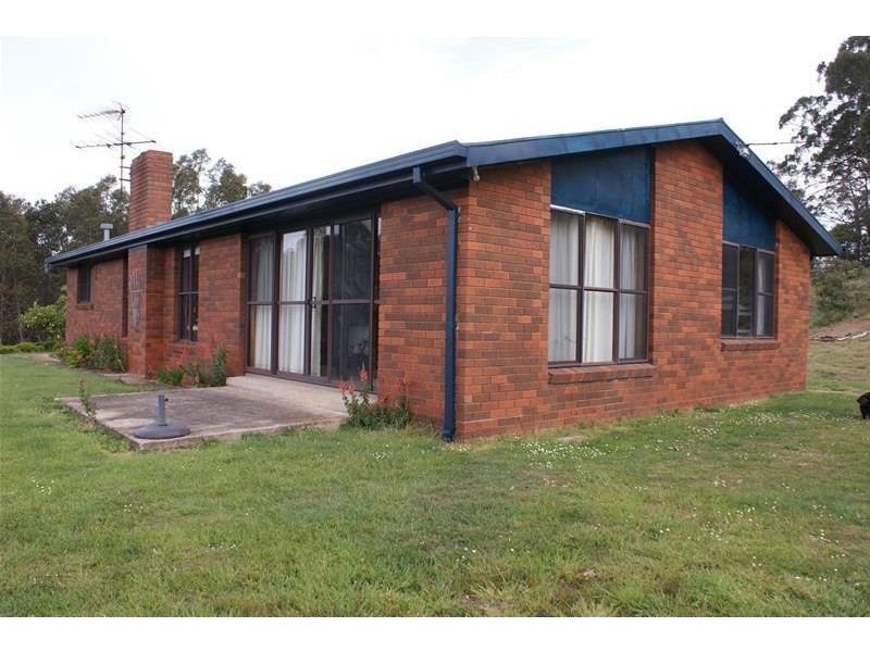 214 Leonards Road, Montana TAS 7304