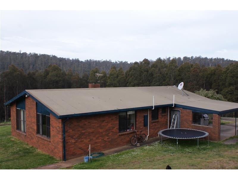 214 Leonards Road, Montana TAS 7304