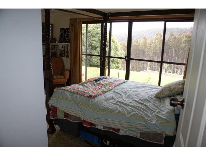 214 Leonards Road, Montana TAS 7304