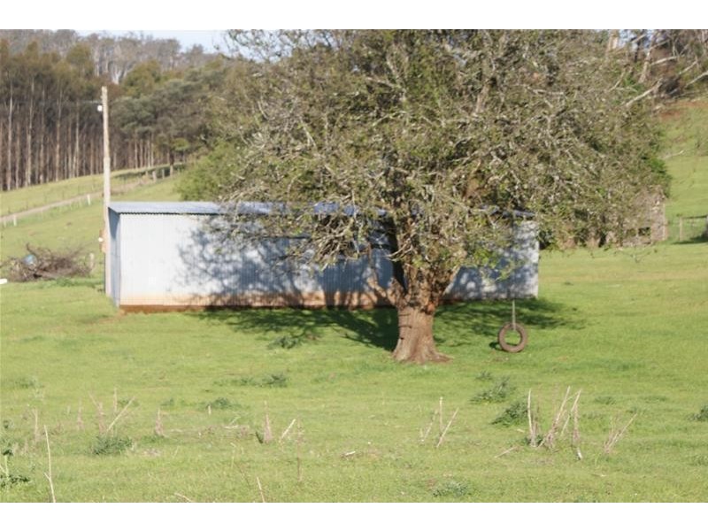 214 Leonards Road, Montana TAS 7304