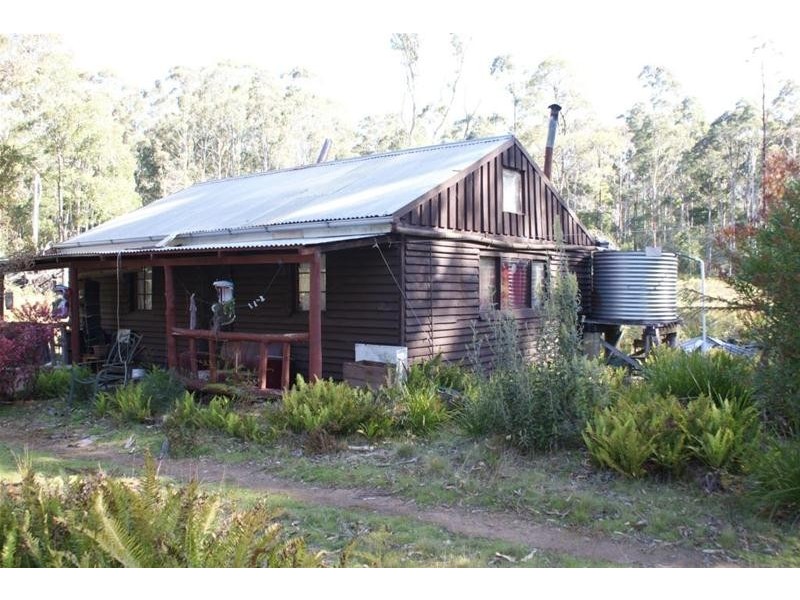 250 Lonely Hollow Road, Lower Beulah TAS 7306