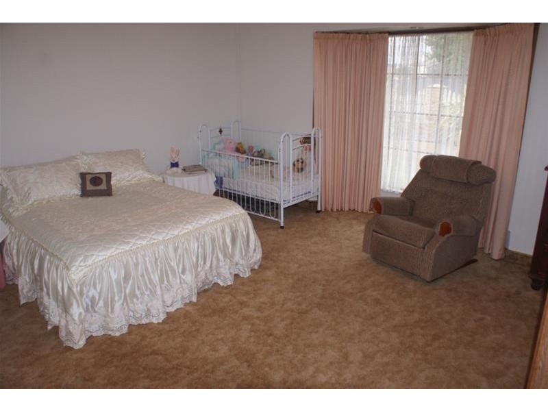 13 Meander Valley Road, Westbury TAS 7303