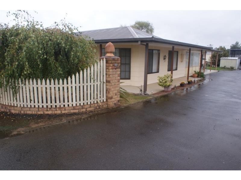 13 Meander Valley Road, Westbury TAS 7303