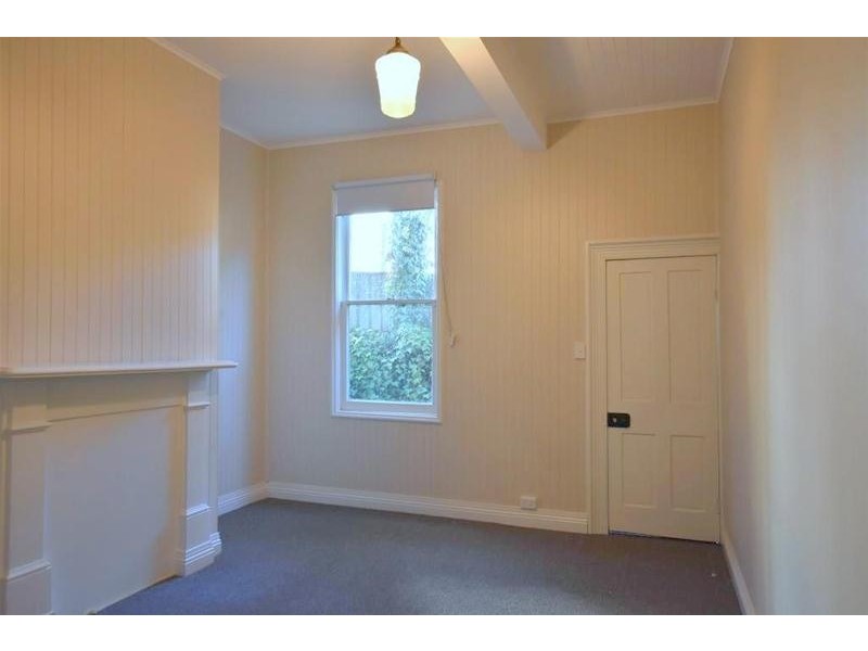 1/8 East Parade, Deloraine TAS 7304