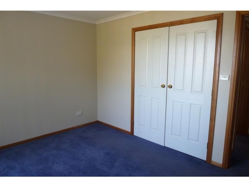 1/4 Bonney Street, Deloraine TAS 7304