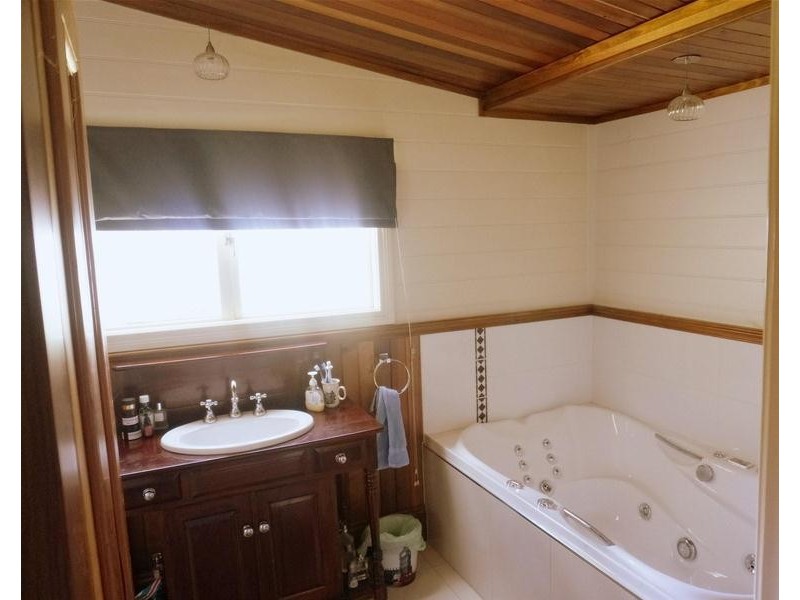 166 King Street, Westbury TAS 7303