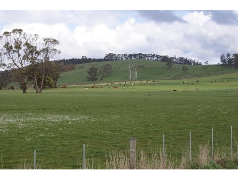 14487 Highland Lakes Road, Deloraine TAS 7304