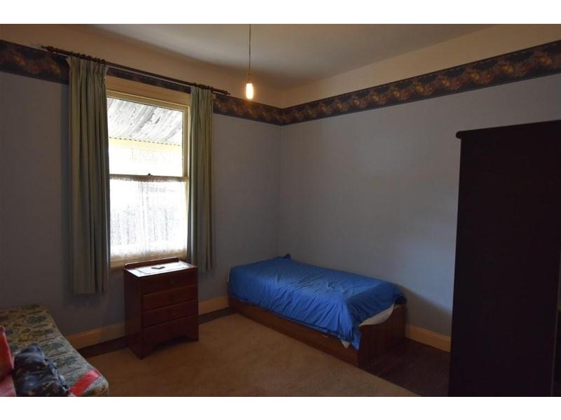 17 West Barrack Street, Deloraine TAS 7304