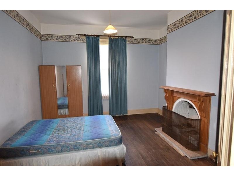 17 West Barrack Street, Deloraine TAS 7304