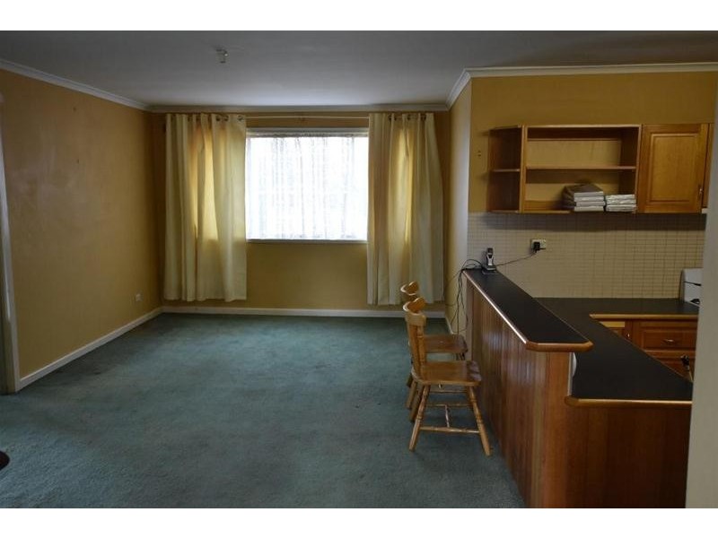 17 West Barrack Street, Deloraine TAS 7304