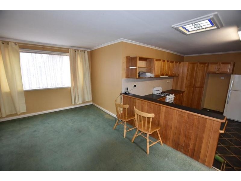 17 West Barrack Street, Deloraine TAS 7304