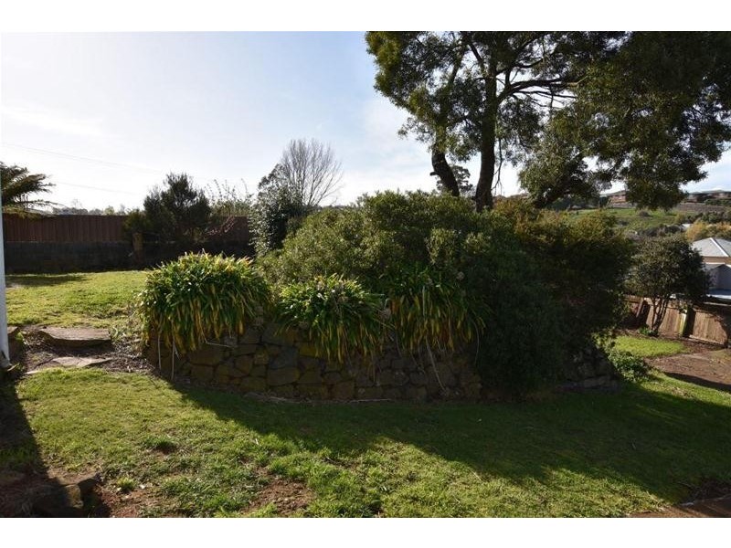 17 West Barrack Street, Deloraine TAS 7304