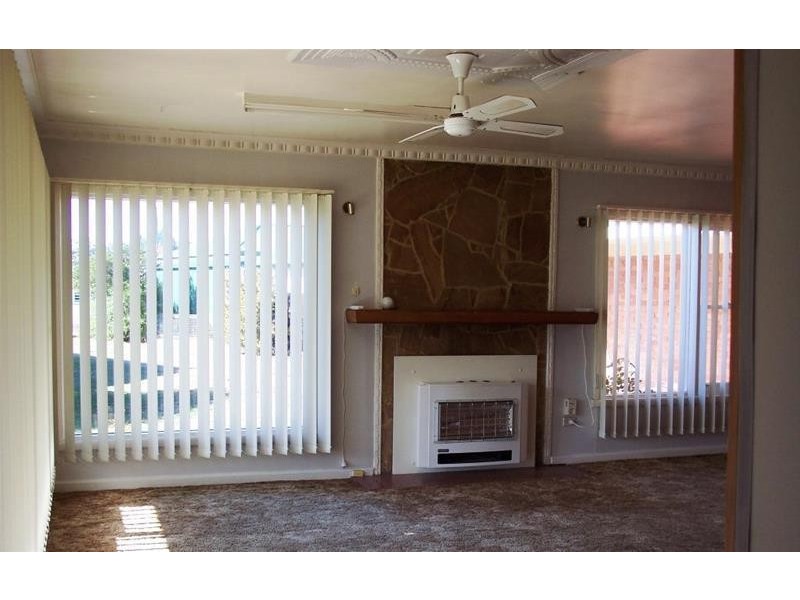 8 Caveside Road, Mole Creek TAS 7304