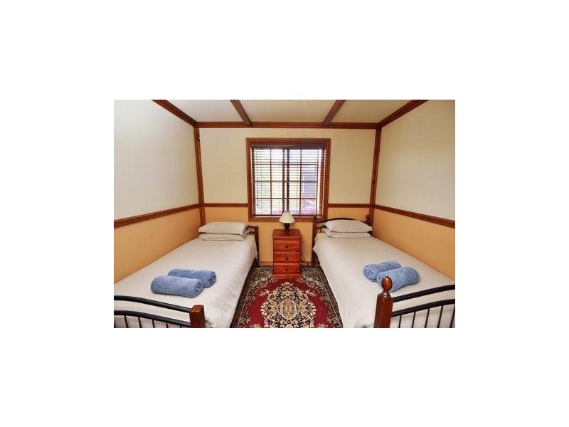 54 Meander Valley Road, Deloraine TAS 7304