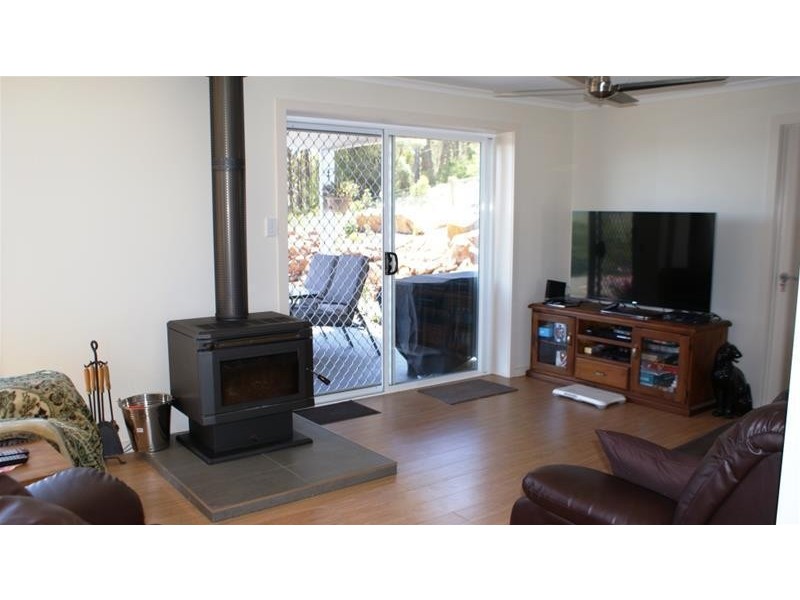 Elizabeth Town TAS 7304