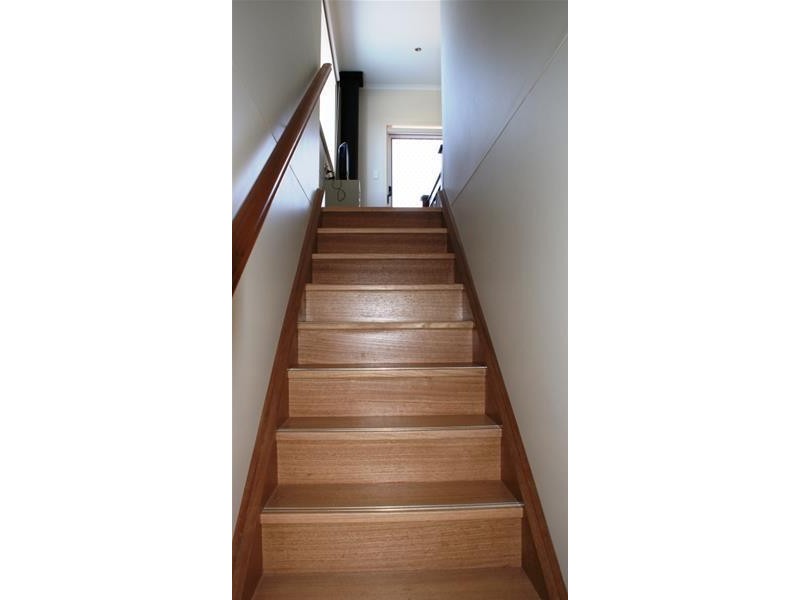 Elizabeth Town TAS 7304