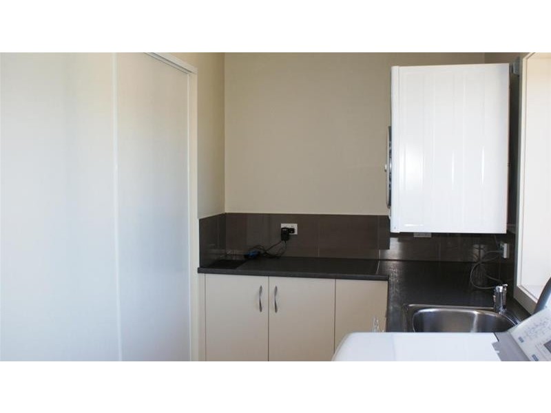 Elizabeth Town TAS 7304