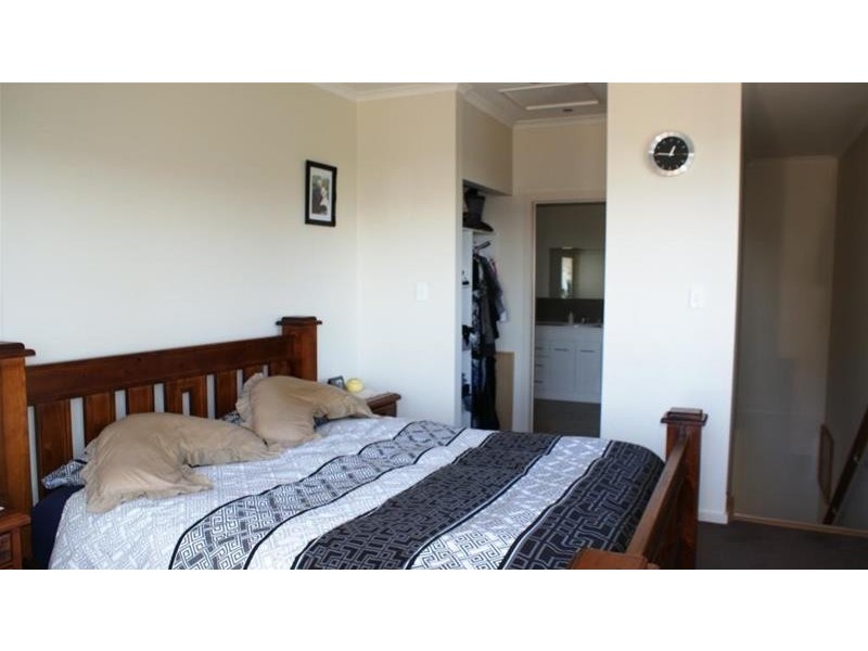 Elizabeth Town TAS 7304