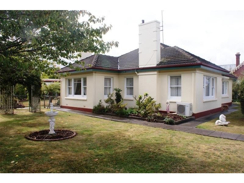 97 Emu Bay Road, Deloraine TAS 7304