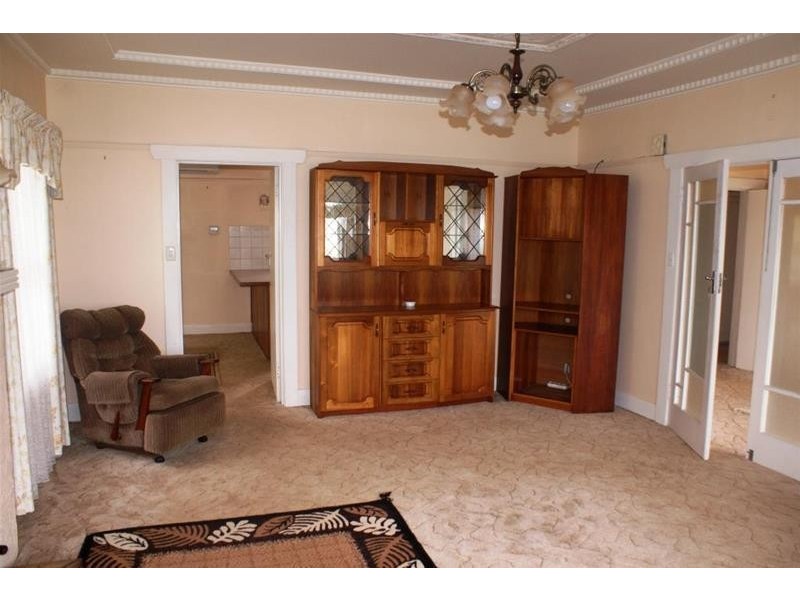 97 Emu Bay Road, Deloraine TAS 7304