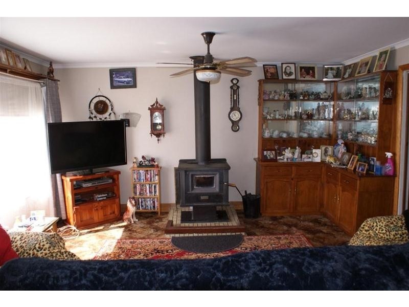 14 Meander Valley Road, Deloraine TAS 7304
