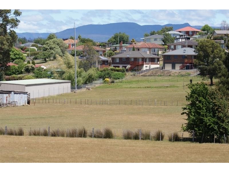 60 West Barrack Street, Deloraine TAS 7304