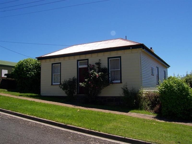 21 Parsonage Street, Deloraine TAS 7304