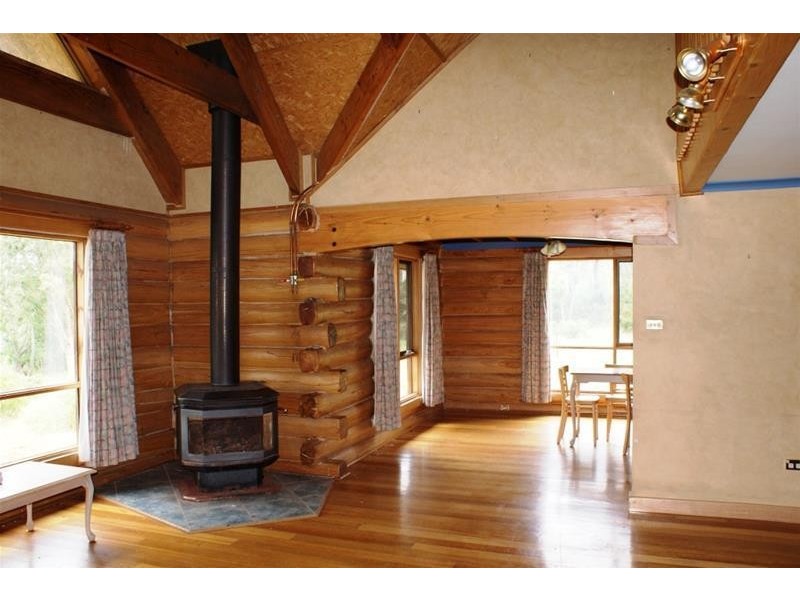 5924  Bass Highway, Elizabeth Town TAS 7304