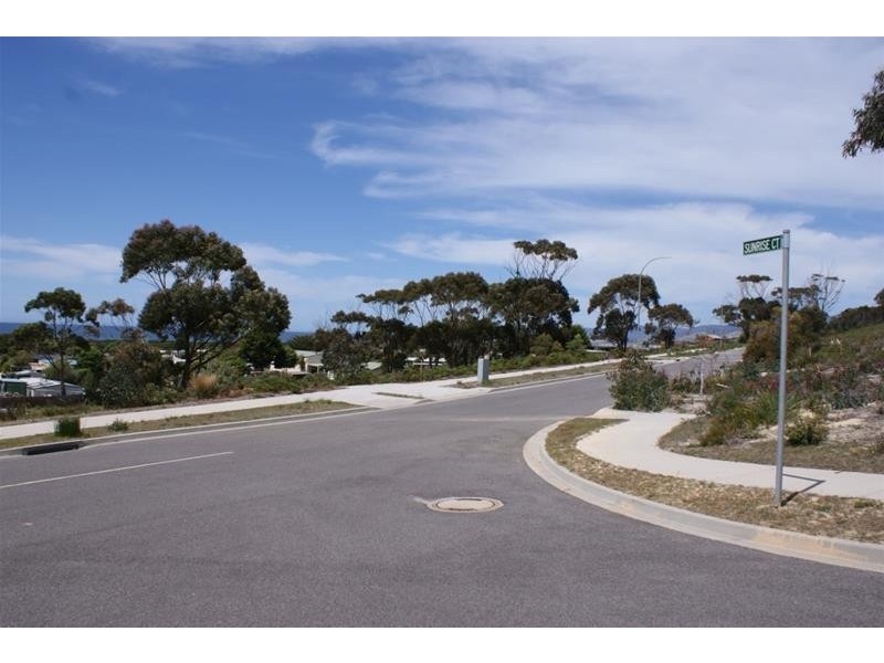 14 Sunrise Court, Scamander TAS 7215