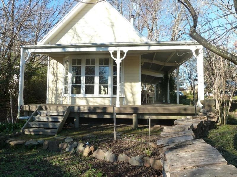 1/10 Lonsdale Promenade, Westbury TAS 7303