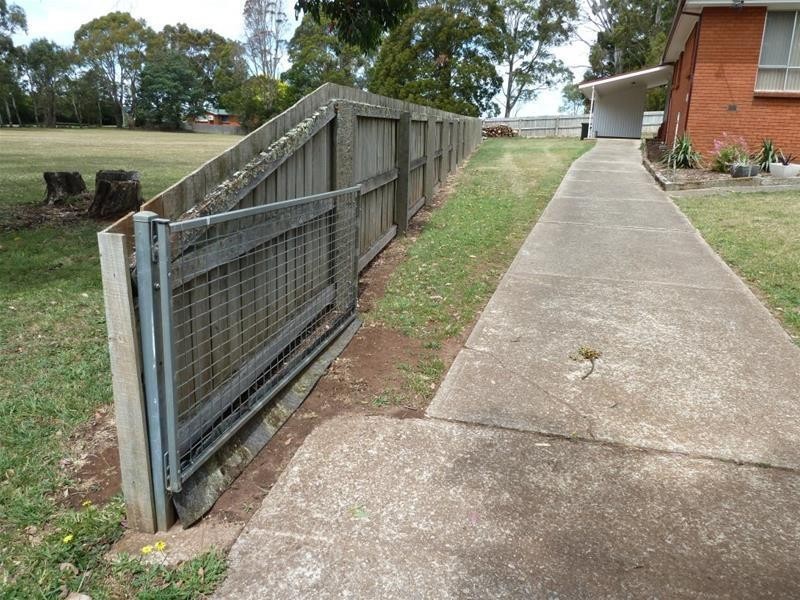 20 Lansdowne Place, Deloraine TAS 7304