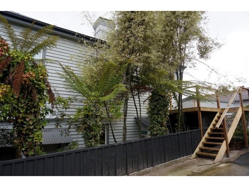 2/8  East Parade, Deloraine TAS 7304