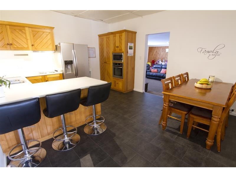 105 Meander Valley Road, Westbury TAS 7303