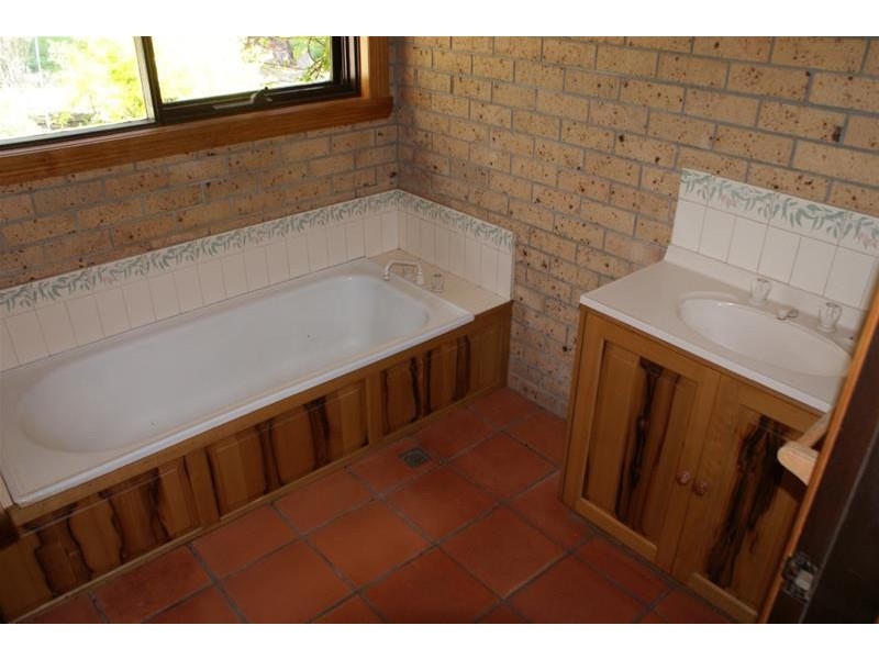 5988 Bass Highway, Elizabeth Town TAS 7304