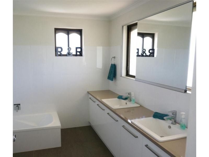 8 Panorama Place, Deloraine TAS 7304