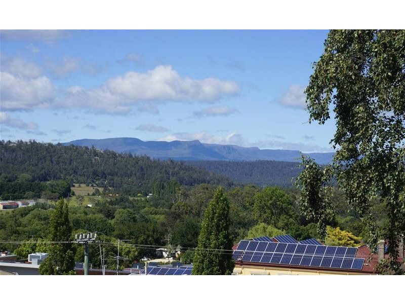 8 Panorama Place, Deloraine TAS 7304