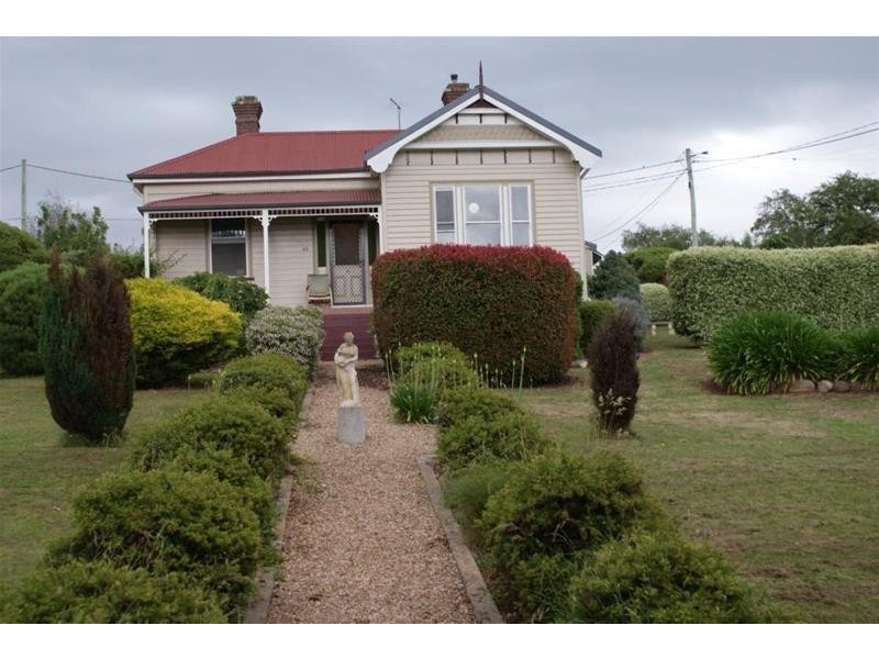 46 West Church, Deloraine TAS 7304