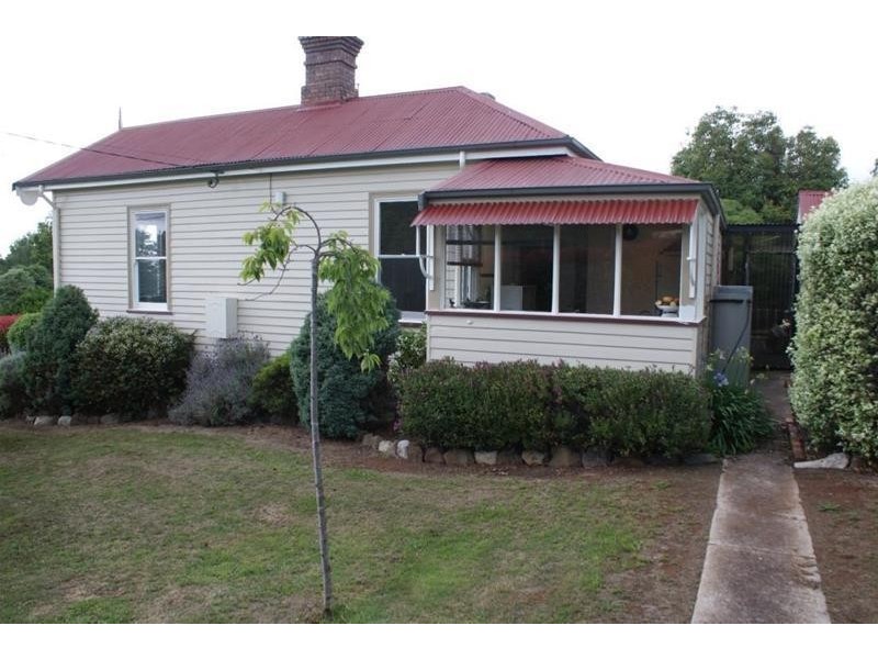 46 West Church, Deloraine TAS 7304