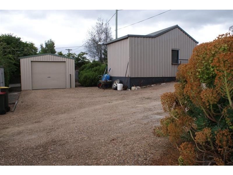 46 West Church, Deloraine TAS 7304