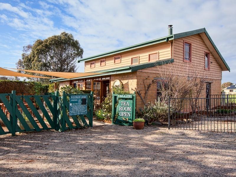 10 Meander Valley Road, Westbury TAS 7303