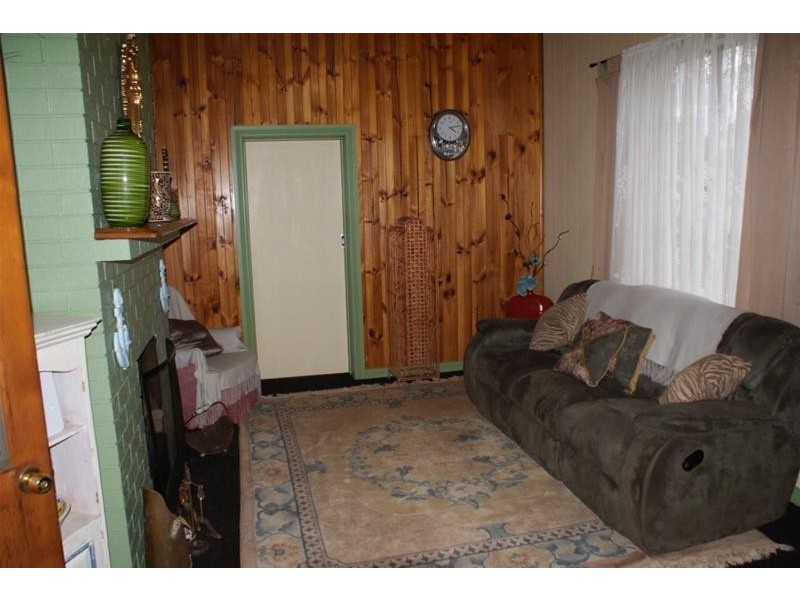 42 Pioneer Drive, Mole Creek TAS 7304