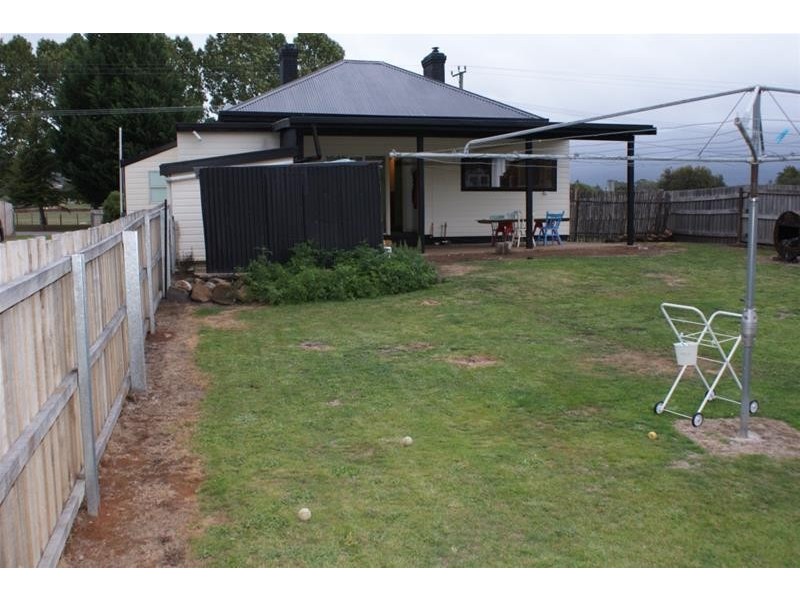42 Pioneer Drive, Mole Creek TAS 7304