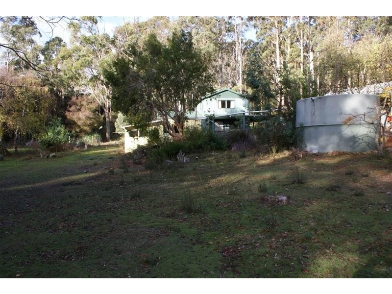 Elizabeth Town TAS 7304