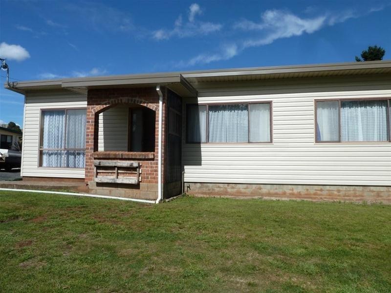 91 East Barrack Street, Deloraine TAS 7304