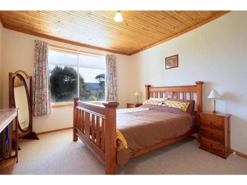 143  Jones Street South, Chudleigh TAS 7304