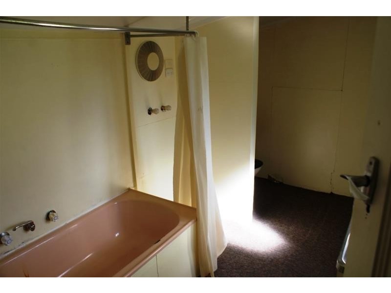 28 West Barrack Street, Deloraine TAS 7304