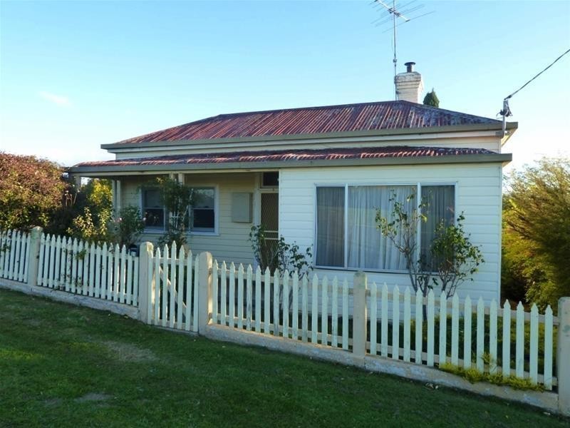 21 East Church Street, Deloraine TAS 7304