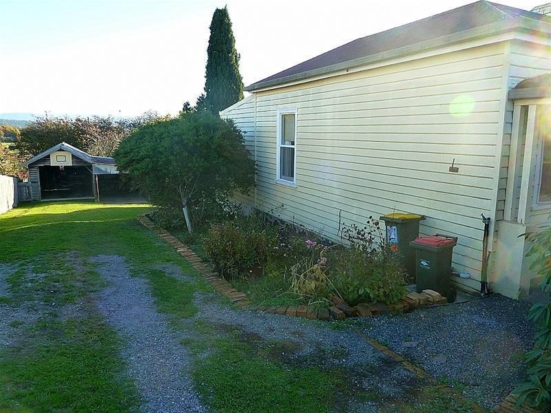 21 East Church Street, Deloraine TAS 7304